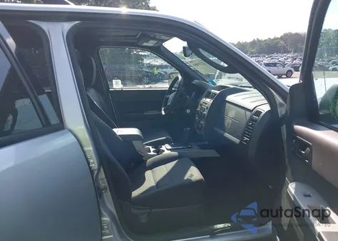 2012 Ford Escape Xlt from USA, damaged, VIN 1FMCU9D72CKA87143